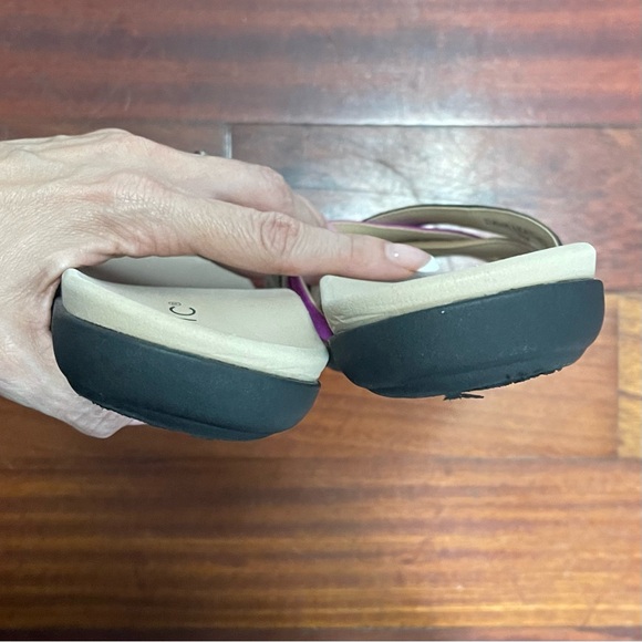 Vionic Dava Leather Sandals Size 7 Flats Strappy Summer Black Tan Purple - Picture 9 of 11